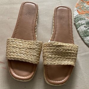 👟 3/$10 - sandals